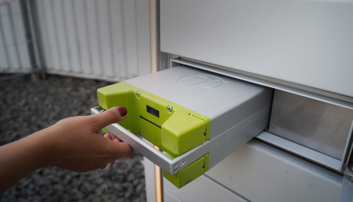 Cho thu&ecirc; thay pin